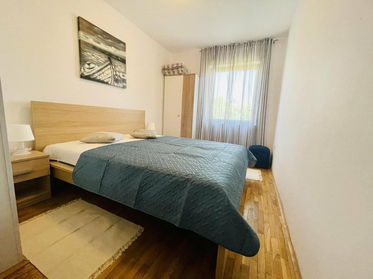 Vila Beleca Krk - Apartments Rest & Sea Krk Town Esterno foto