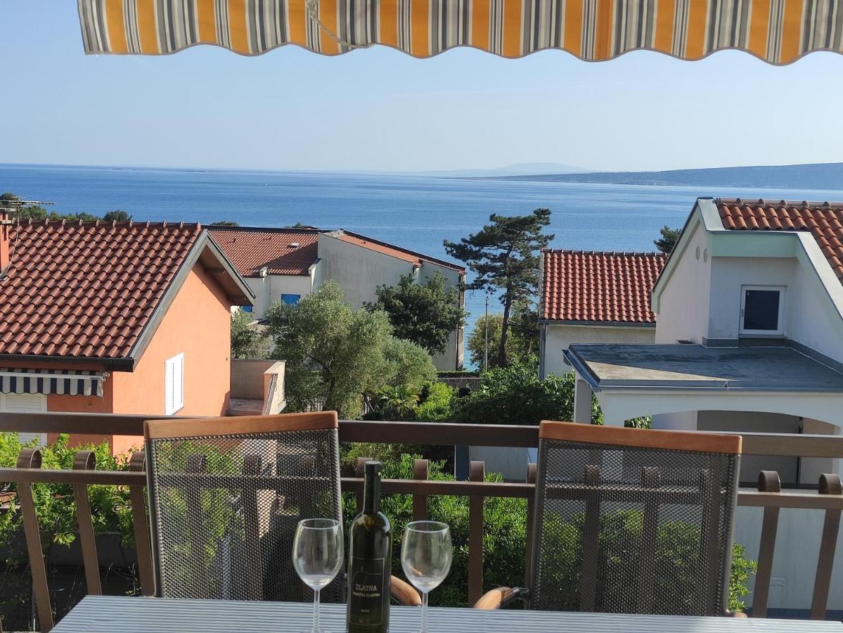Vila Beleca Krk - Apartments Rest & Sea Krk Town Esterno foto