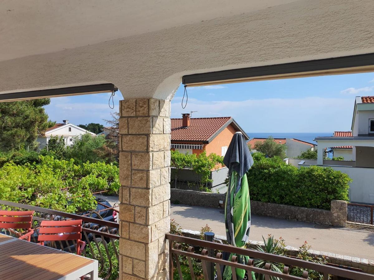 Vila Beleca Krk - Apartments Rest & Sea Krk Town Esterno foto