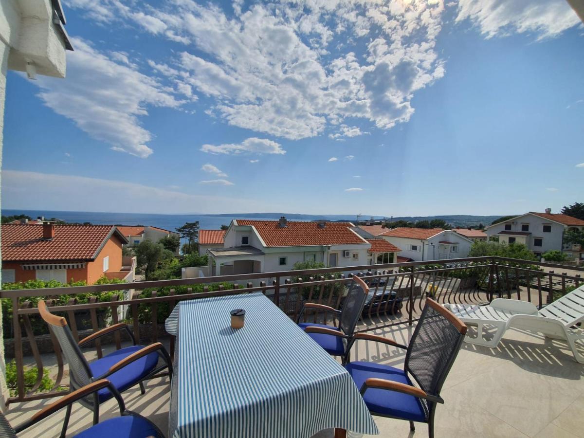 Vila Beleca Krk - Apartments Rest & Sea Krk Town Esterno foto