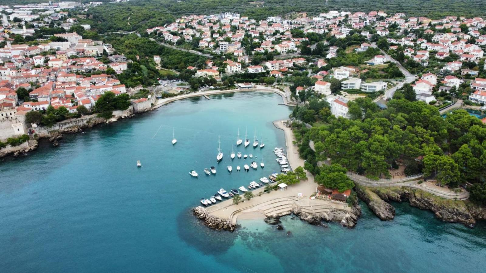 Vila Beleca Krk - Apartments Rest & Sea Krk Town Esterno foto