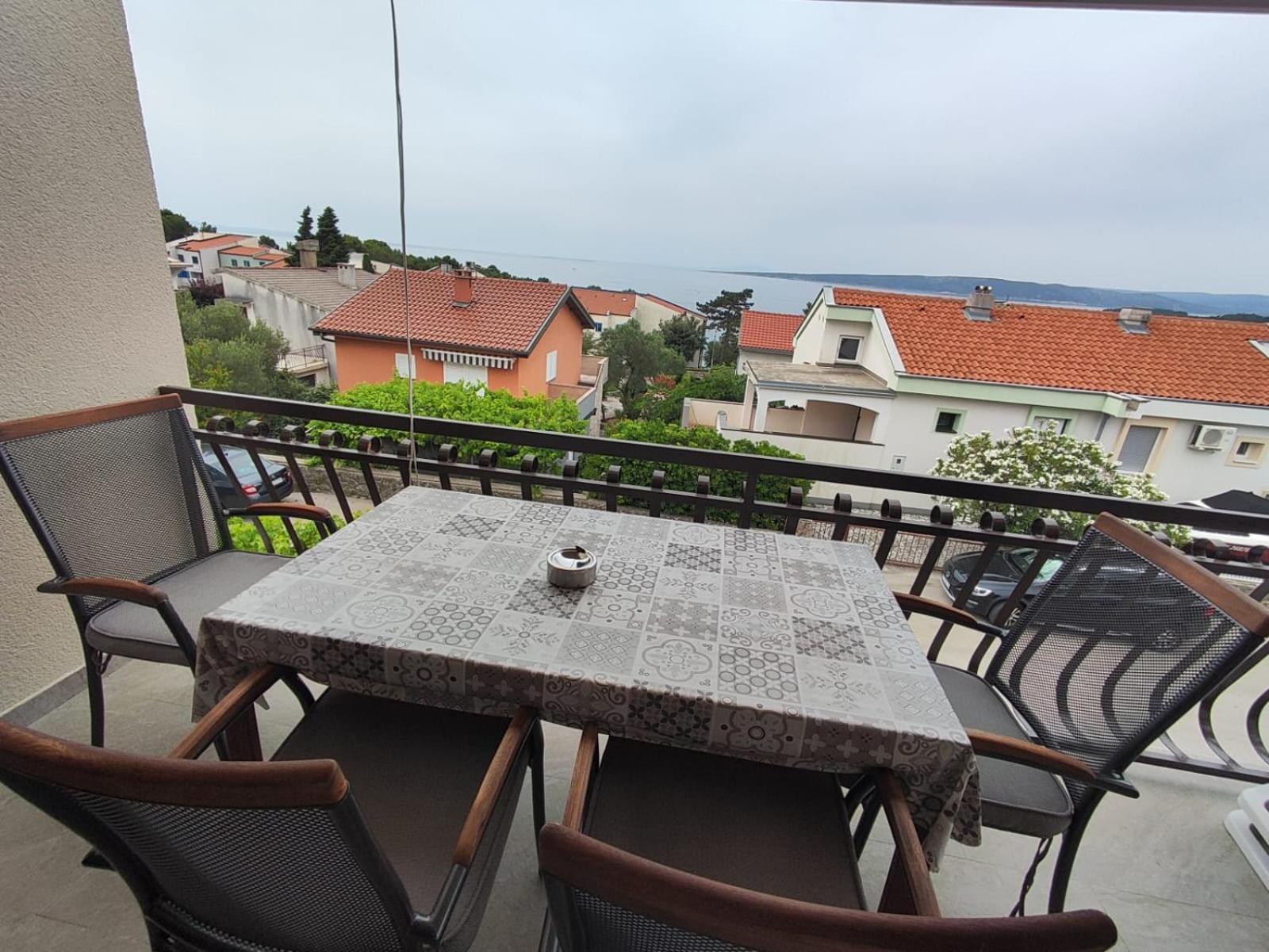 Vila Beleca Krk - Apartments Rest & Sea Krk Town Esterno foto