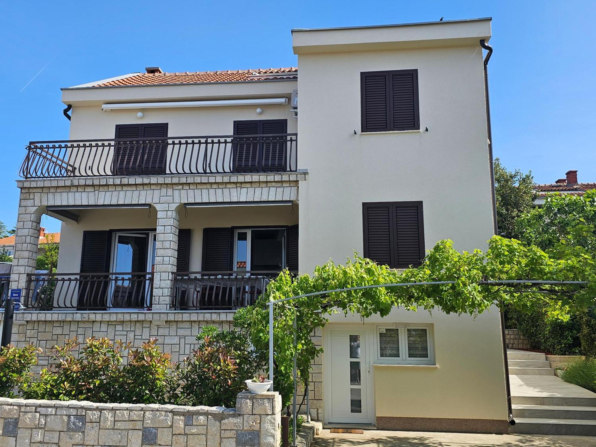 Vila Beleca Krk - Apartments Rest & Sea Krk Town Esterno foto